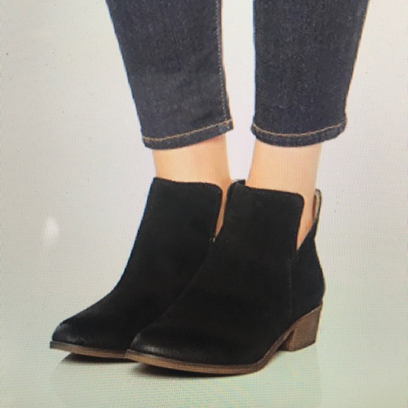 Splendid Hamptyn distressed suede booties black 9 - Picture 3 of 4